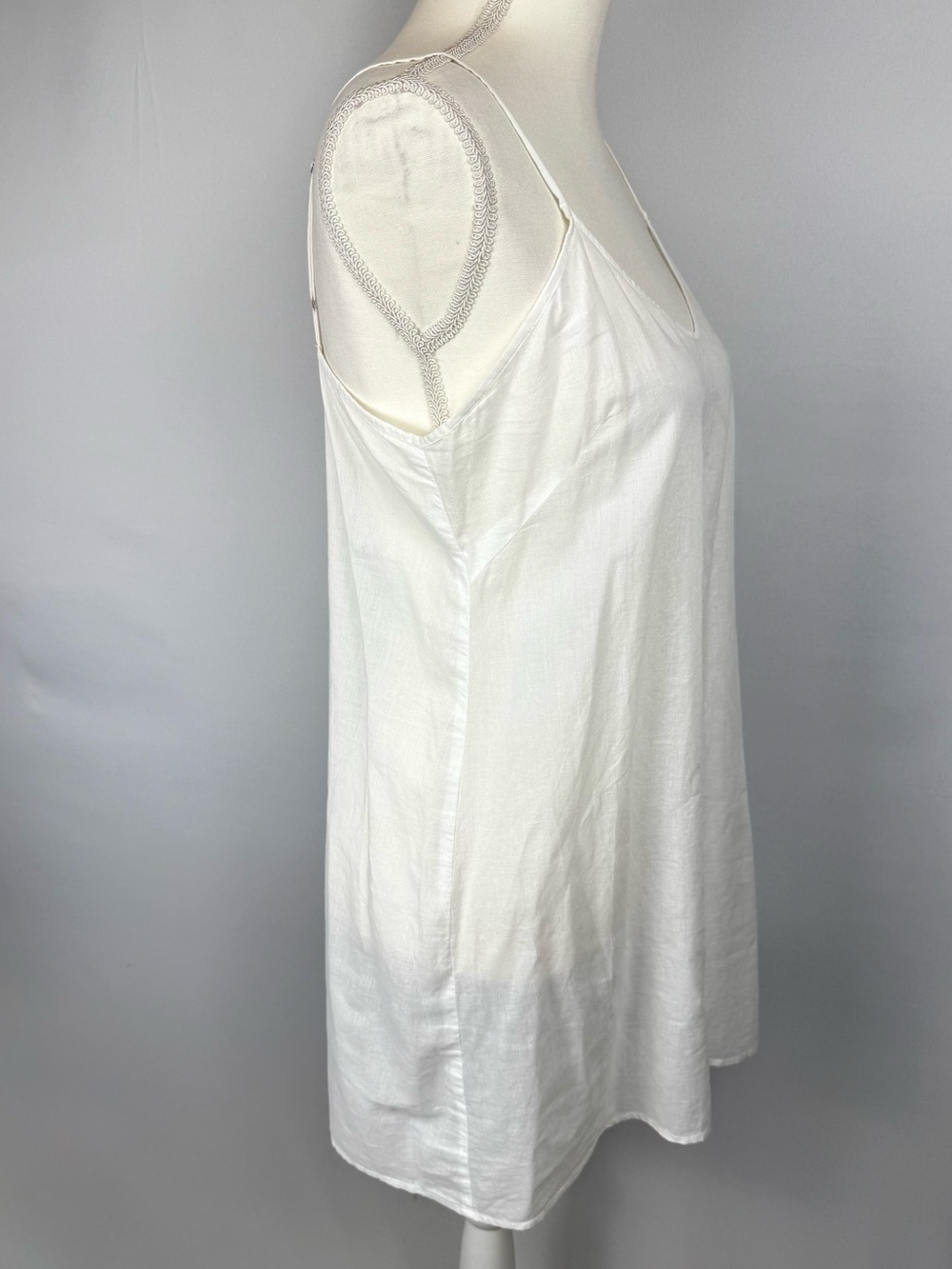 Juliet Dunn London White Cotton Slip Dress Chemise V-Neck Lightweight Small - Picture 6 of 11
